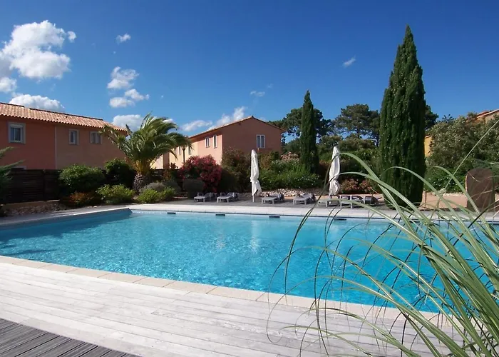 Cyrnos * Porto-Vecchio (Corsica)