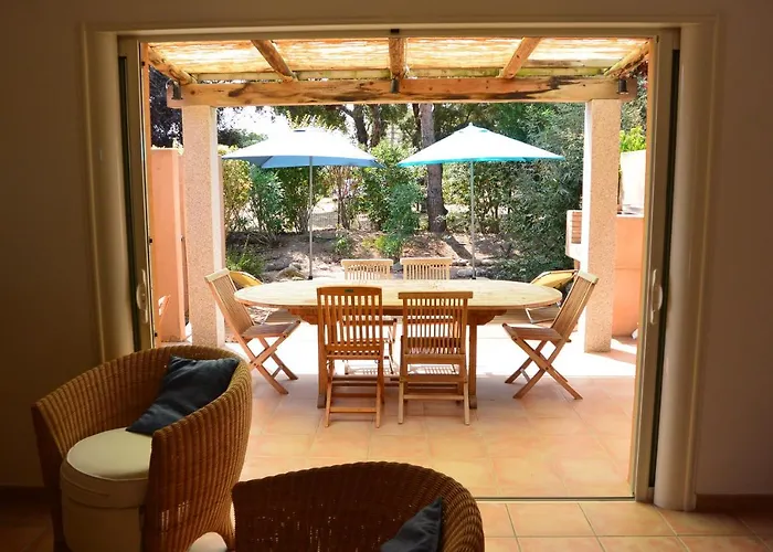 Cyrnos * Porto-Vecchio (Corsica)